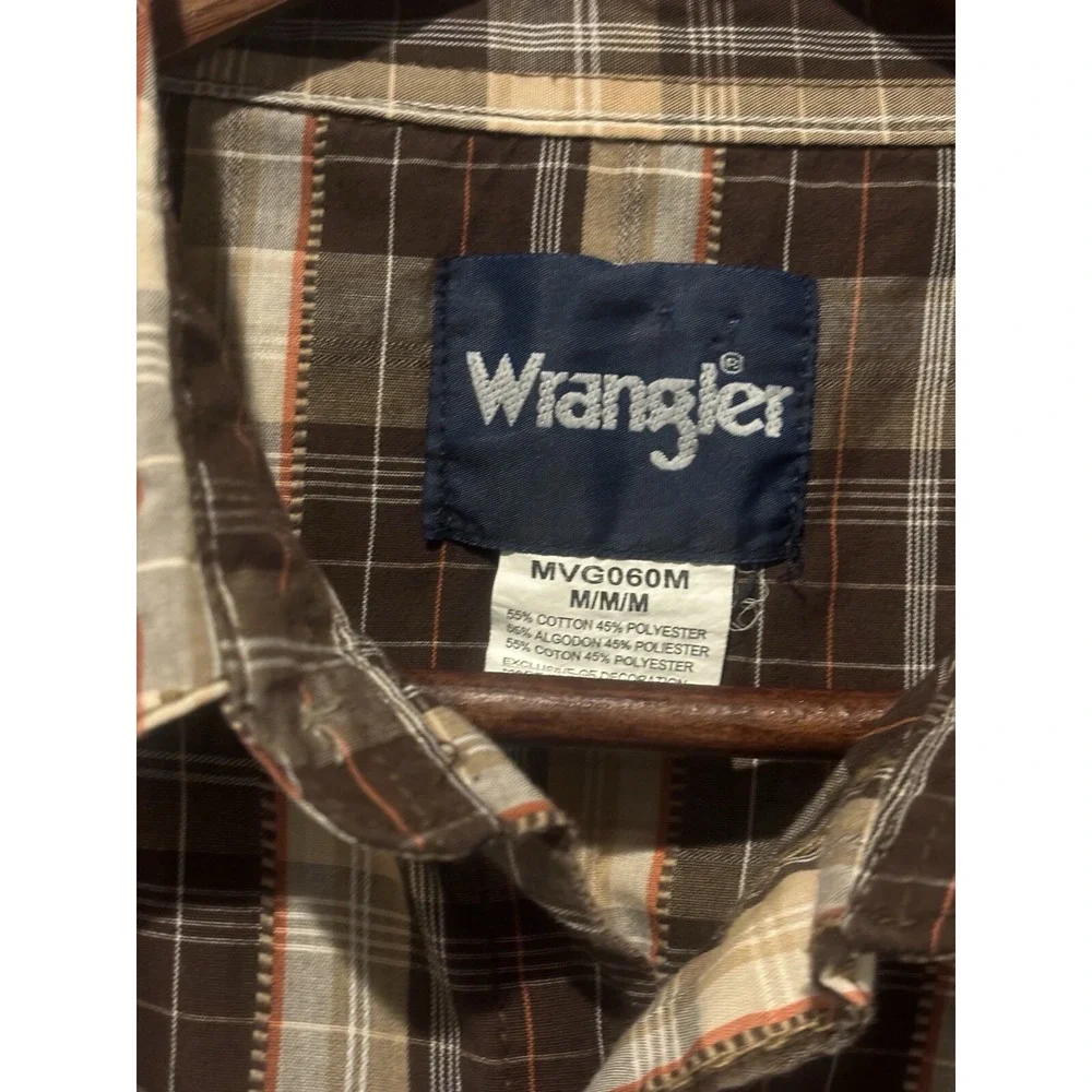 Wrangler Pearl Snap Shirt‎ Mens Medium Long Sleeve Brown Plaid Button Up
